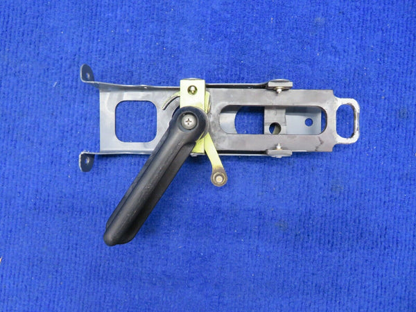 Socata TB-9 Tampico Rear RH Box Door Latch Mechanism P/N 25025003 (0522-600)