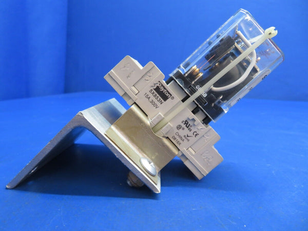 Piper Aerostar 602P Relay Assy P/N KHS-17D11, 1A487 LOT OF 7 (0123-985)