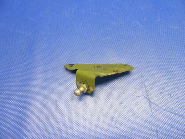 Cessna 210 / P210N  Bracket Assembly Gas Spring Latch P/N 2111312-1 (0421-610)