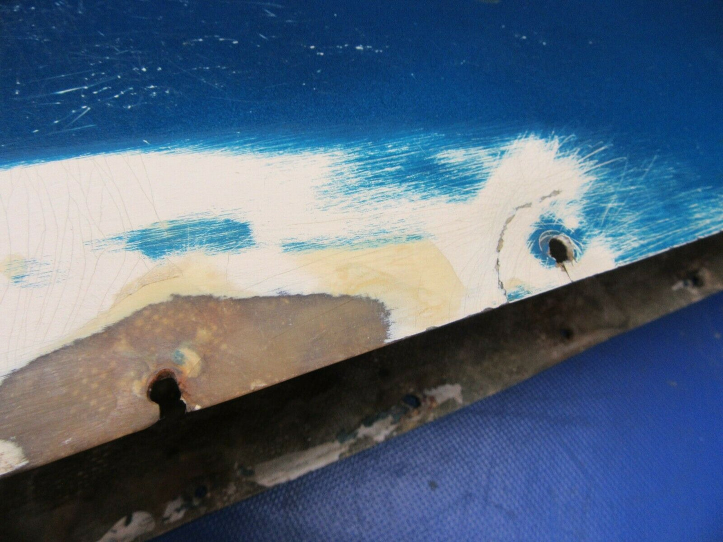 Beech Bonanza Fiberglass Wing Tips (0821-220)