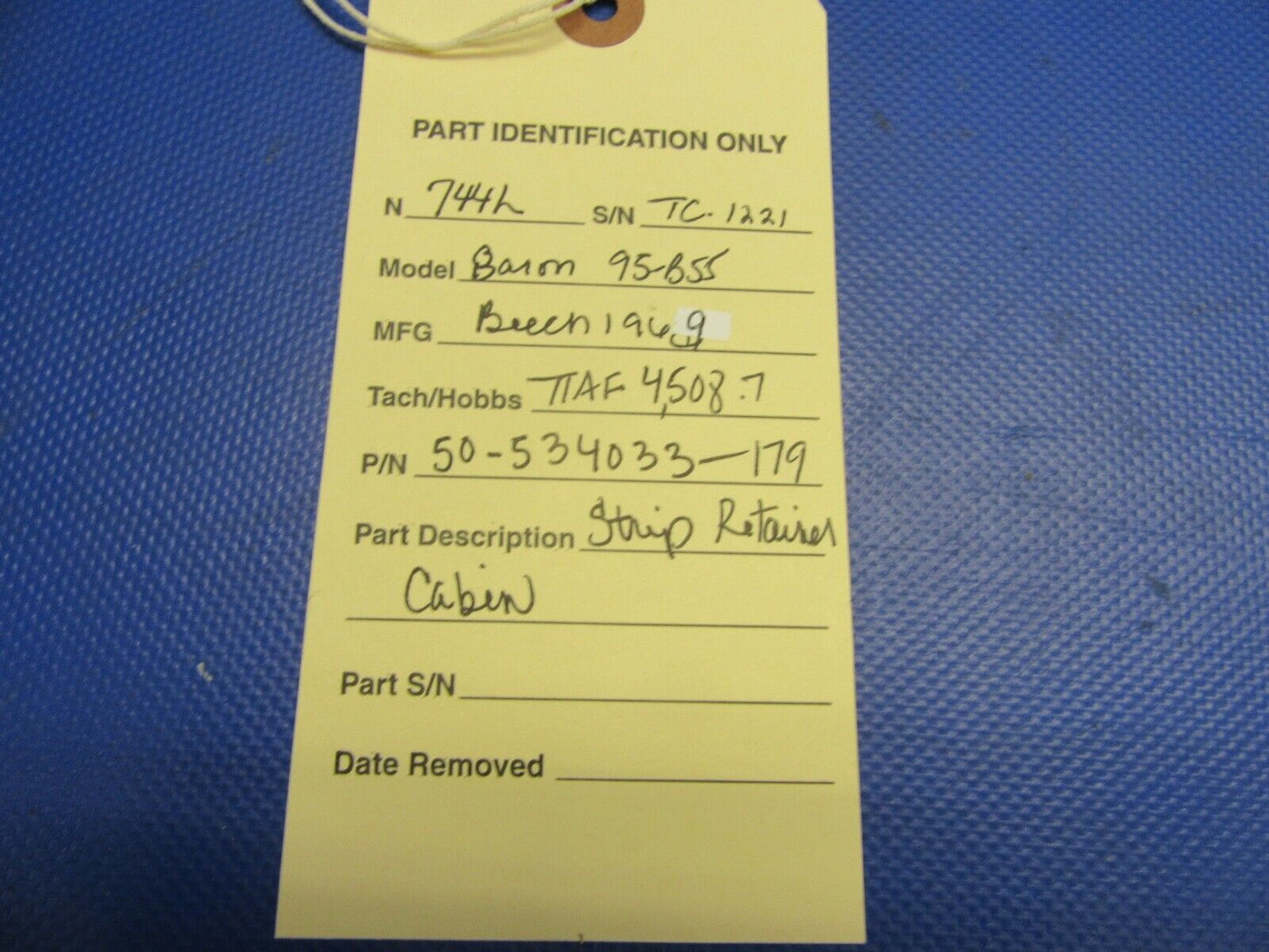 Beech 95-B55 Baron Strip Retainer Cabin P/N 50-534033-179 (0621-58)