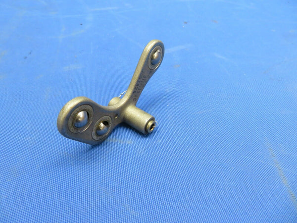 Cessna P210N / 210 Cabin Door Bellcrank P/N 2117113-1 (1020-138)