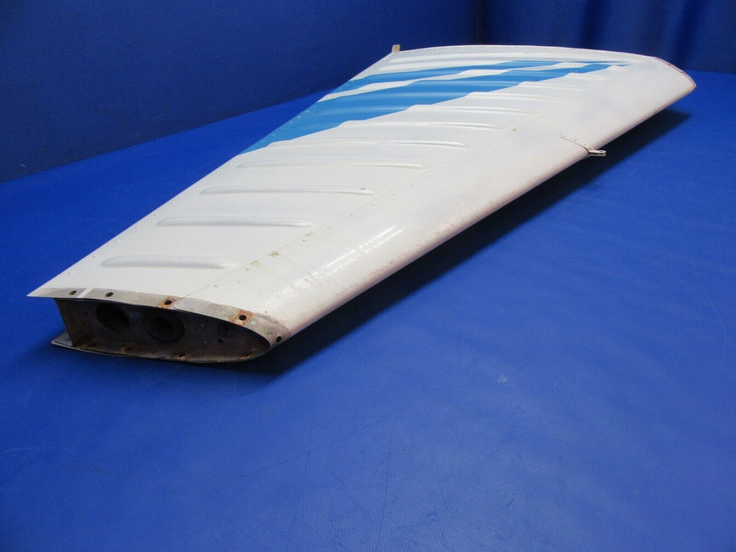 Early PA-28 Vertical Stabilizer / Fin P/N 63500-00 (0423-230)