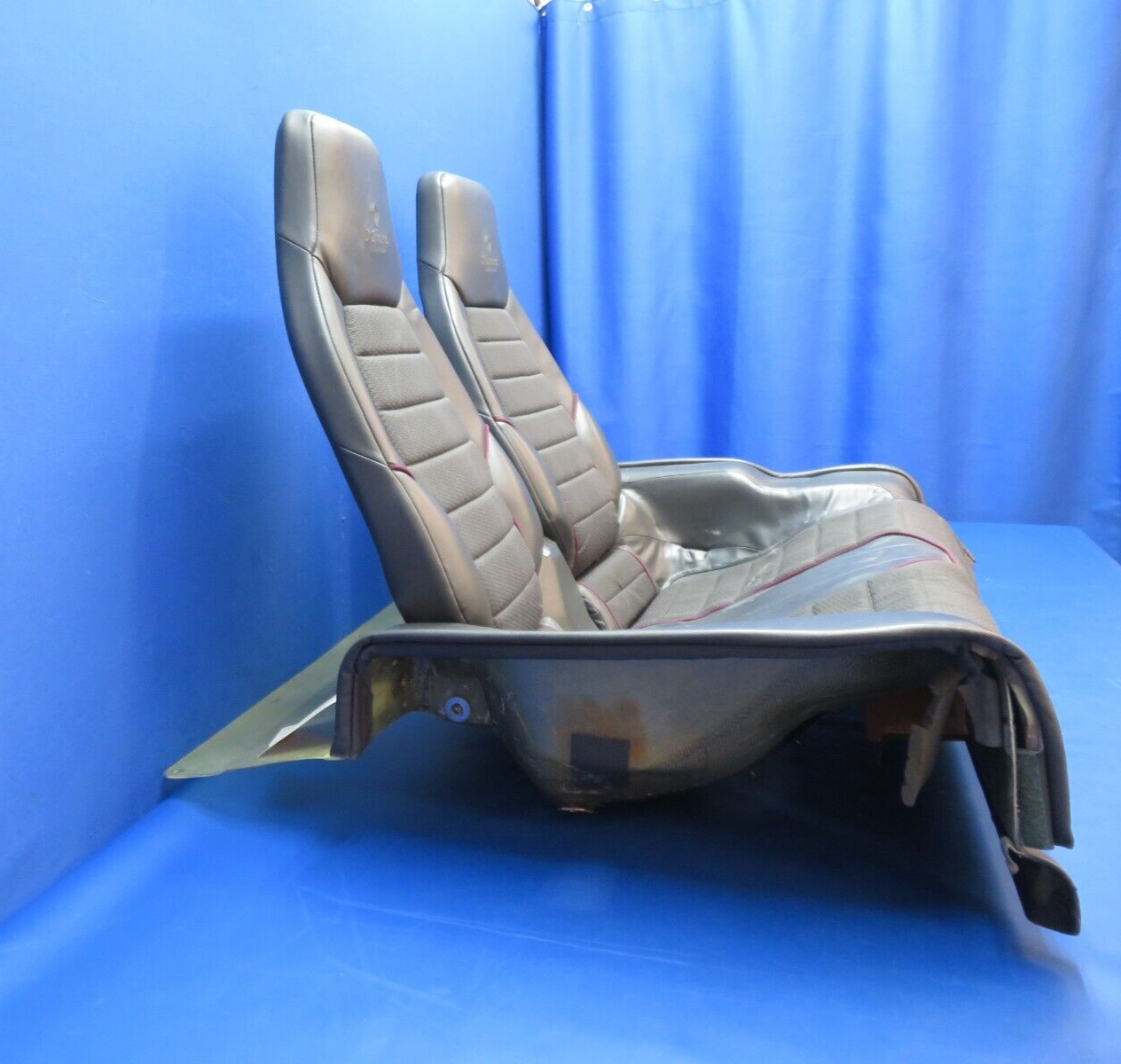 Diamond DA-42 Rear Seat Assy P/N D60-2521-00-00_1 Dark Grey Leather (0623-464)