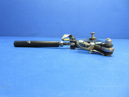 Diamond DA-42 Bellcrank Flap Assy w/ Rod P/N D60-2527-30-00_1 (0623-779)