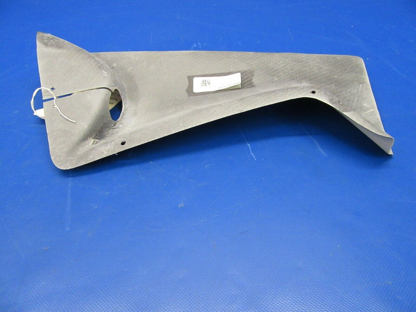 Diamond DA40-180 Rudder Cable Cover LH INBD P/N DA4-2583-63-00 (0219-390)