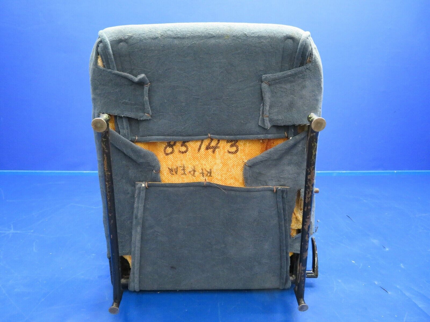 Piper PA-32RT-300 Passenger Seat RH Rear P/N 79479-014, 79479-14 (0620-714)