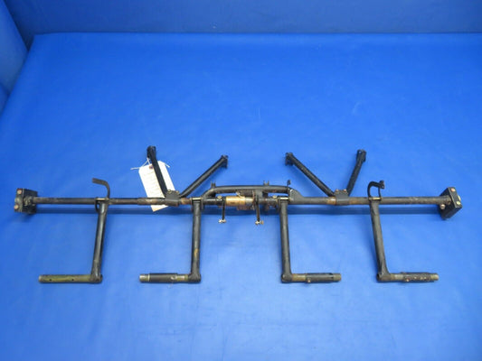 Piper PA-34-200T Seneca II Rudder Pedal Assy P/N 95385-04 (0323-549)
