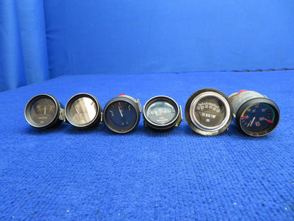 Lake LA-4-200 Turbo Stewart Warner Gauges LOT OF 6 P/N 823697, 823835 (0622-778)