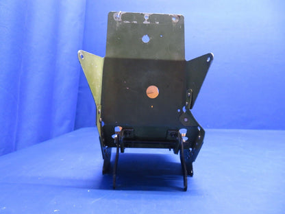 Piper PA-34-200T Control Console & Cowl Flap Lever Pivot P/N 37587-00 (0323-734)