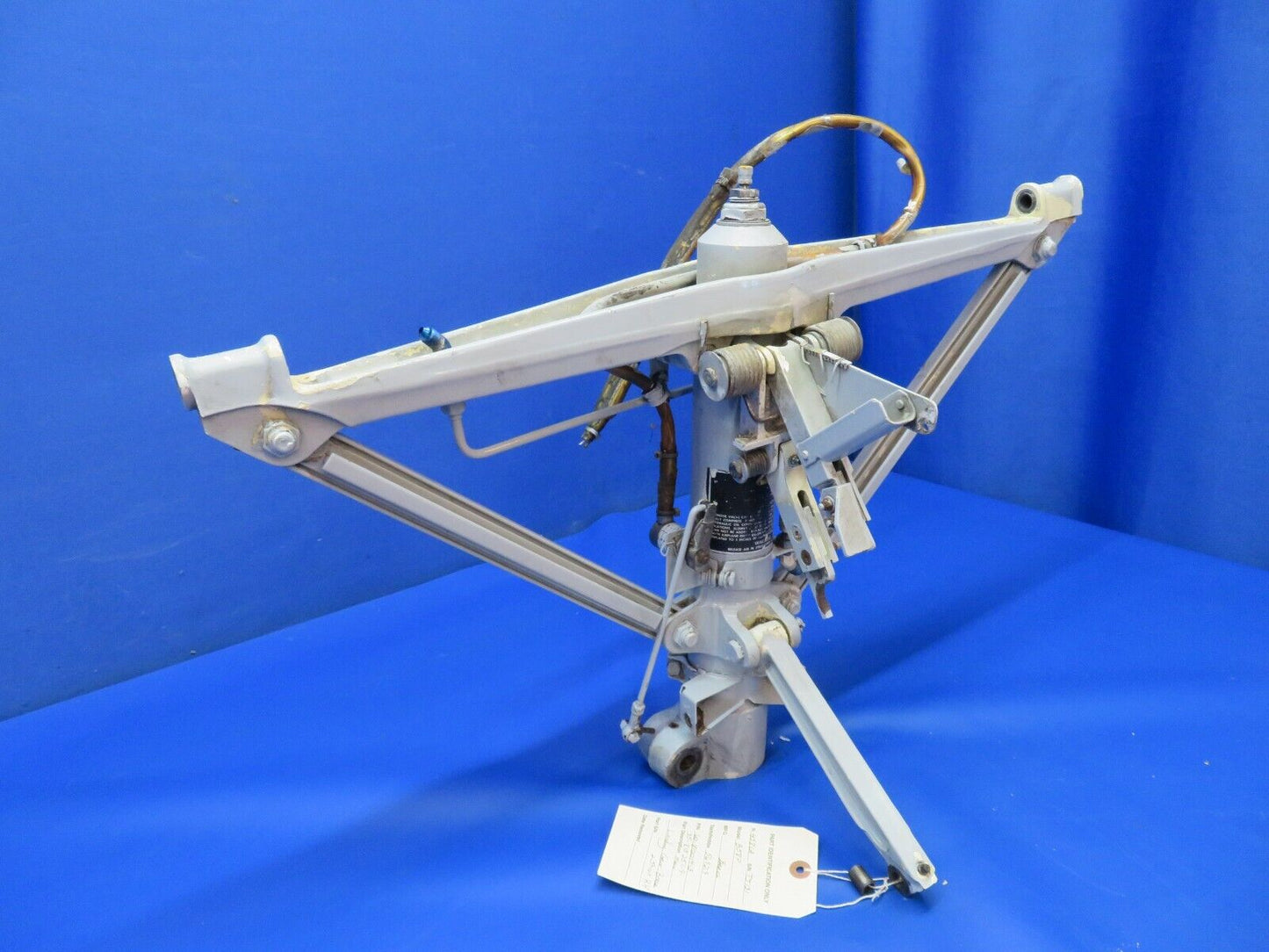 Beech B58P Main Landing Gear Brace & Strut RH P/N 60-810014-3 (0620-440)
