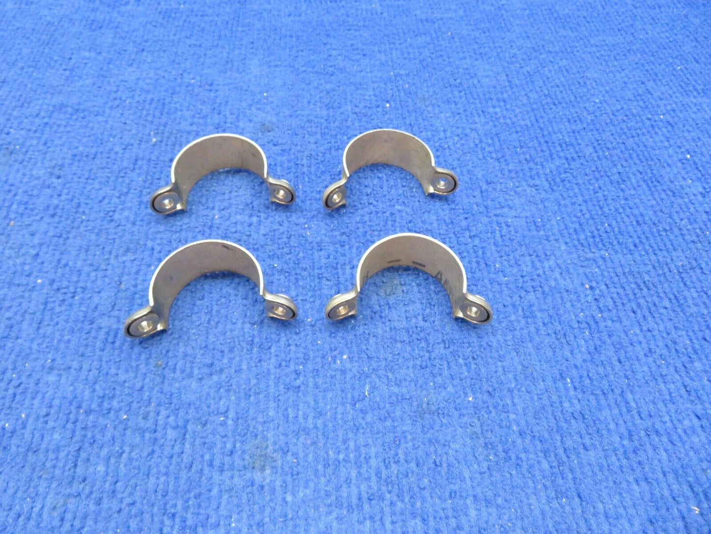 Beechcraft Clamp P/N PP563-DSS-13-1 LOT OF 4 NOS (0622-476)