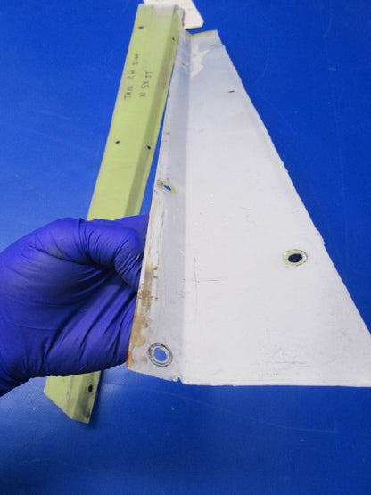 Beech Baron 58P Fairings Dorsal Fin LH & RH P/N 96-440010-12 (0418-82)
