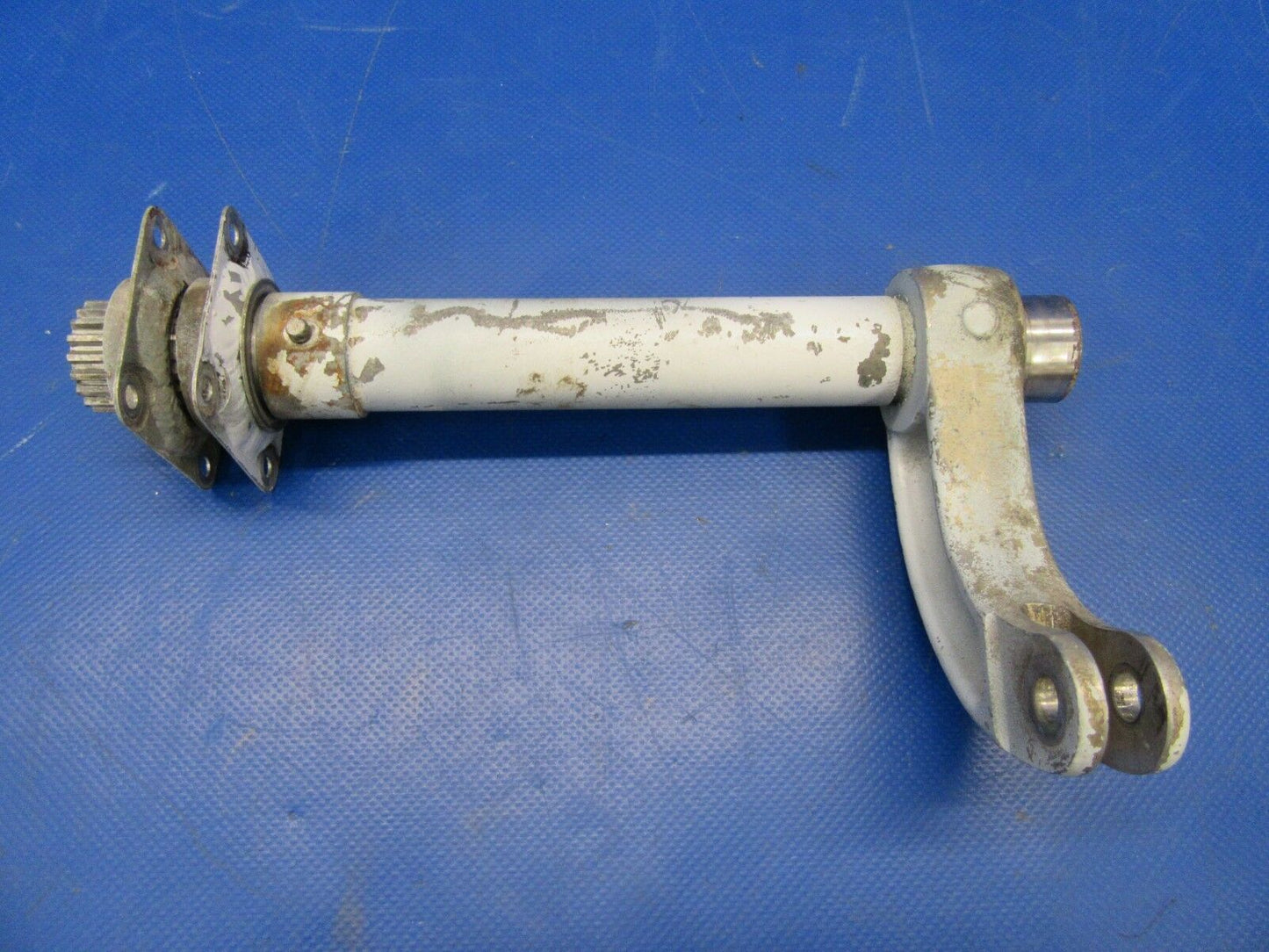 1956 Cessna 310 Bellcrank & Torque Tube Retract 0842103-1, 0842103-5 (1118-150)