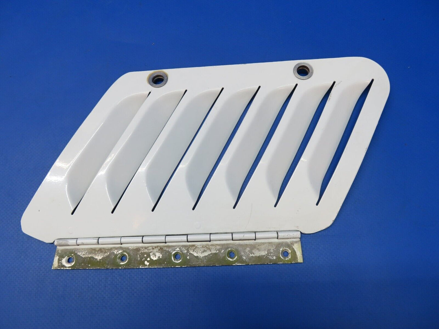 Piper PA-28-201T Dakota LH Cowl Door Assy P/N 35742-32 (1222-342)