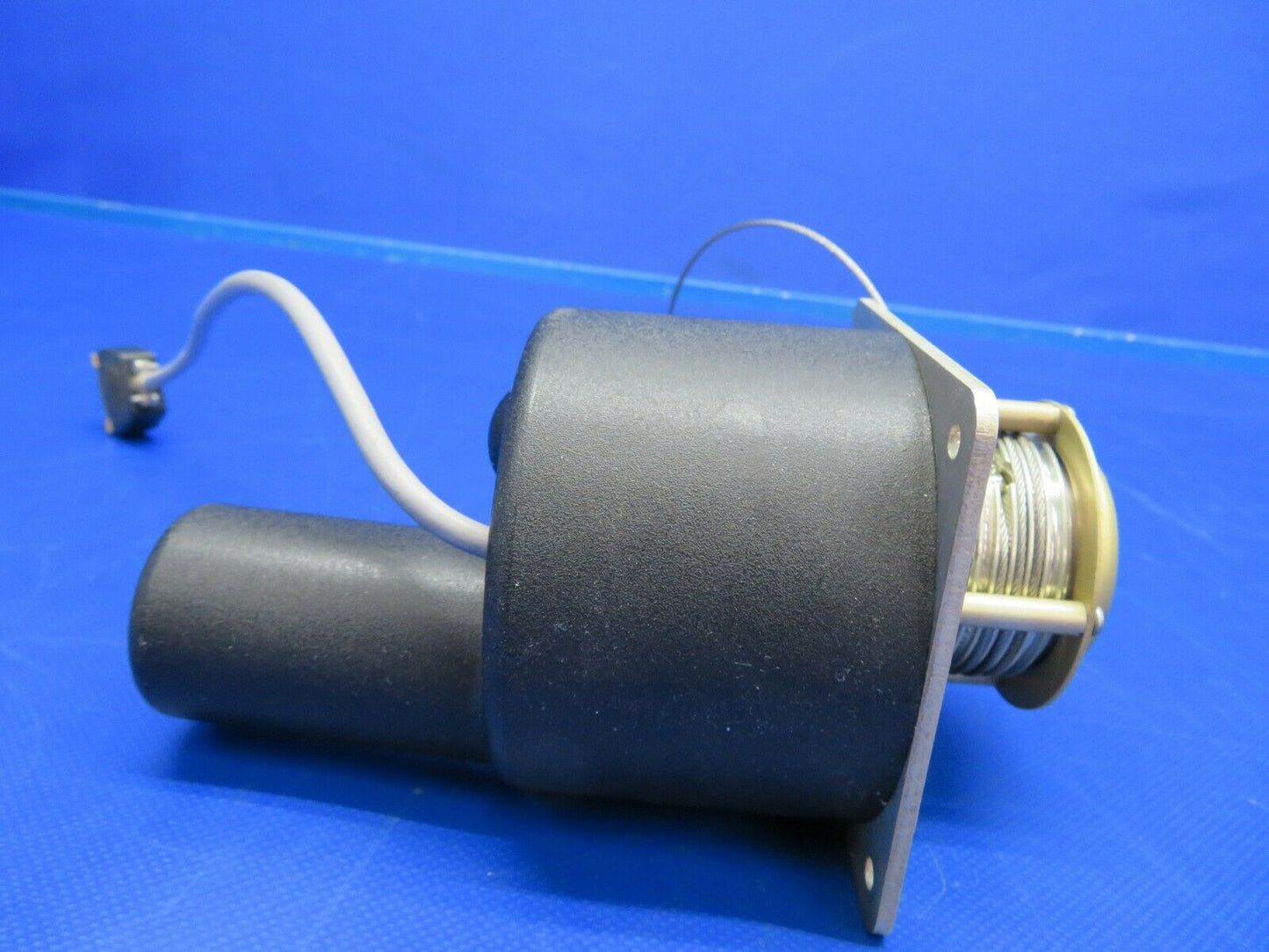 S-Tec Pitch Servo w / Brackets 0108-P4 (0520-16)
