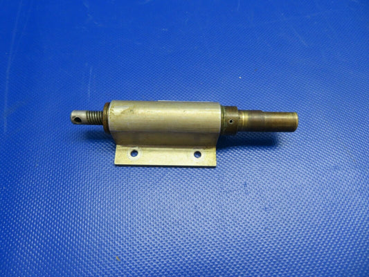 1960 Cessna 210 Rudder Trim Jack Screw w/ Housing P/N 1261112-1 (0321-106)