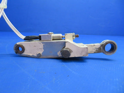 Piper Aerostar 602P LWR Member Nose Gear Drag Brace P/N 450571-01 (0123-646)