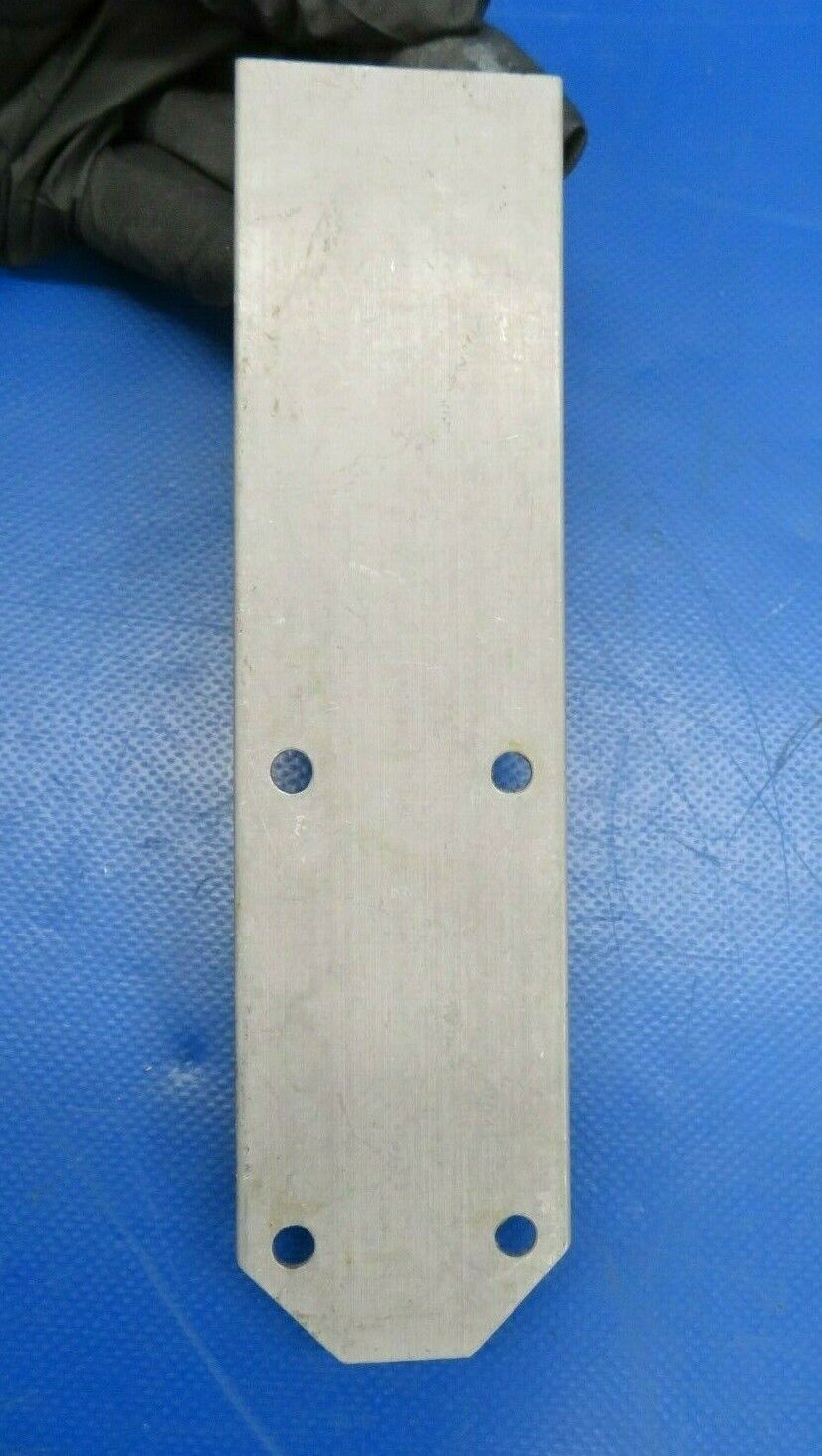 Beech Baron E-55 Seat Track Front OTBD Pilot & Co-Pilot 002-430021-5 (0120-33)
