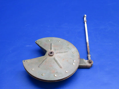 Cessna 210 RH Flap Bellcrank Assy w / Push Rod P/N 1262029-2 (0124-1137)