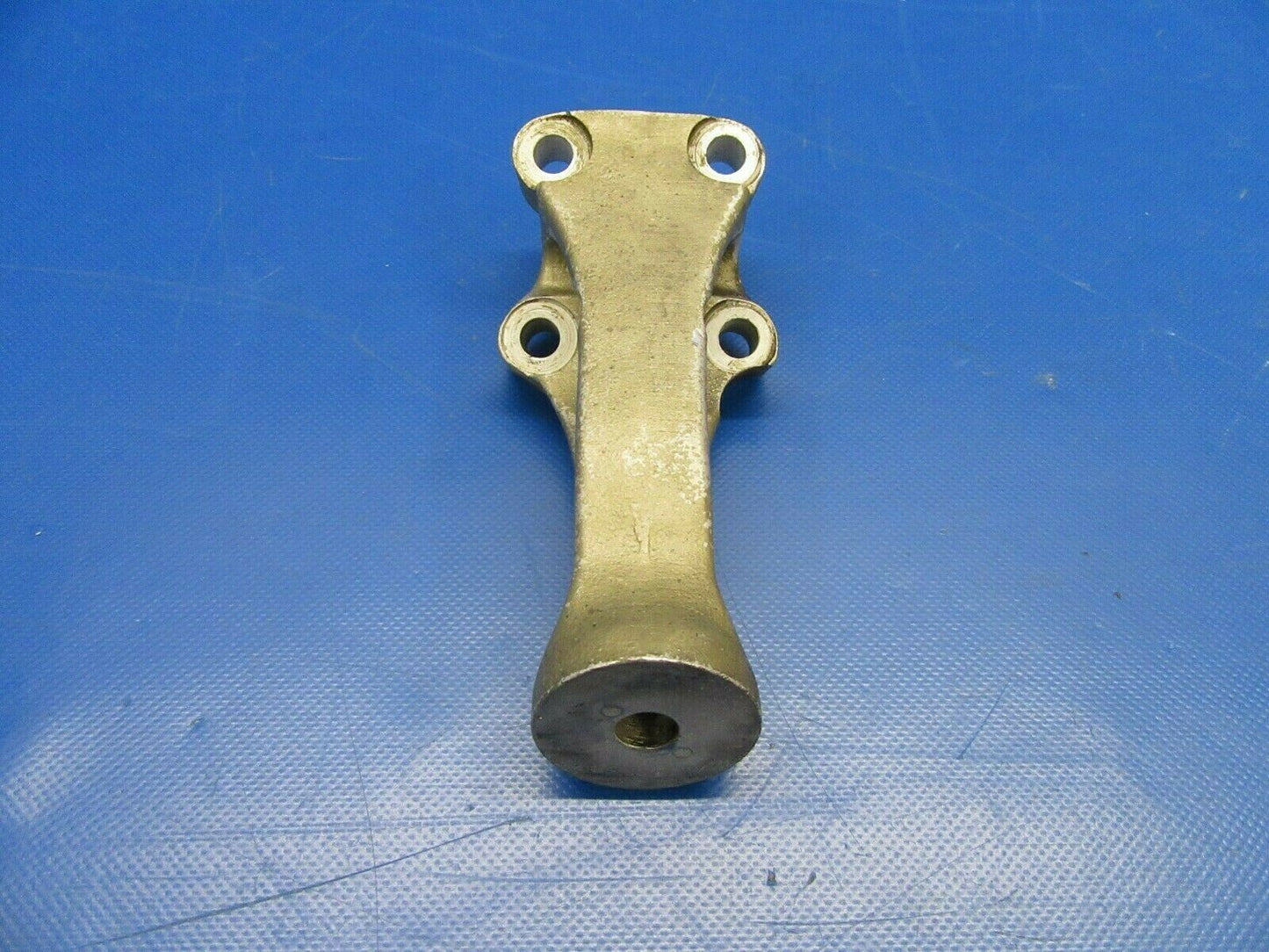 Continental IO-520-K Engine Mount Rear Right P/N 538518K (0819-244)
