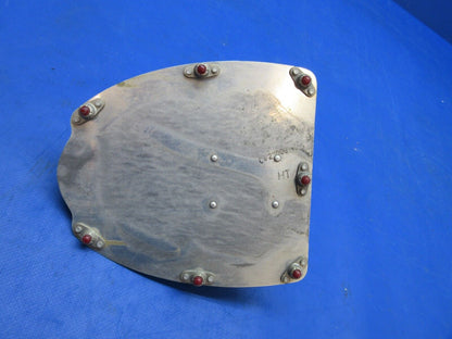 Cessna 310 / 310F RH Nav. Light w/ Tip Tank Nose Access 0823000-92 (1123-731)