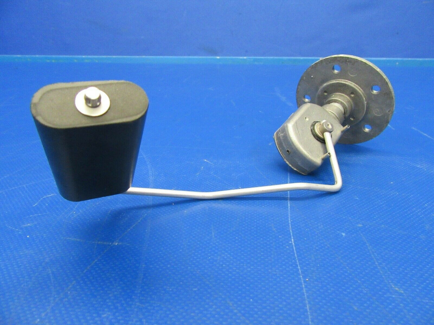 Cirrus SR22 RH Inboard Fuel Level Sender P/N 13467-004 (1019-351)
