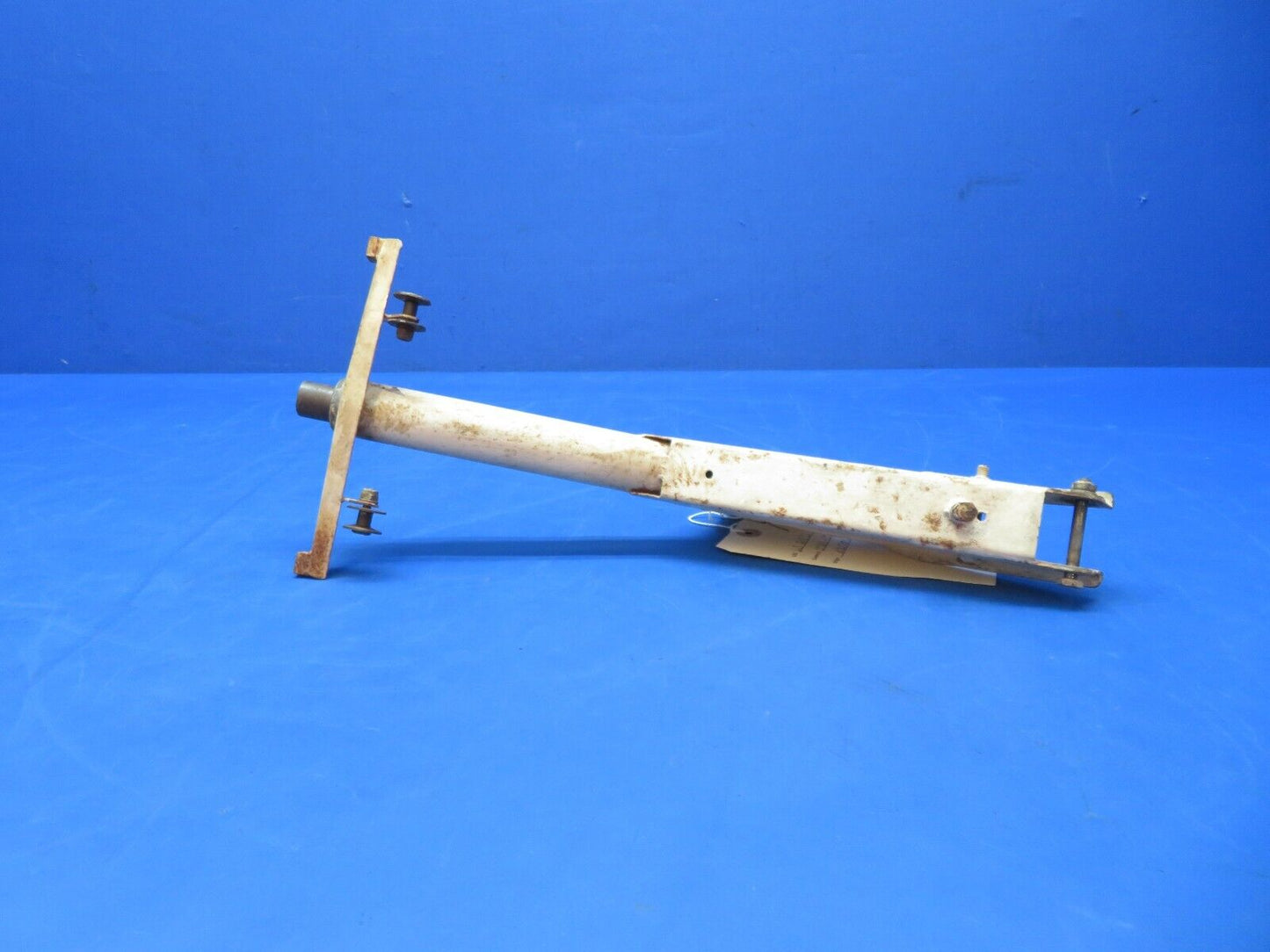 Cessna 188B AGpickup Torque Tube Assy P/N 1660403-2 (0723-579)