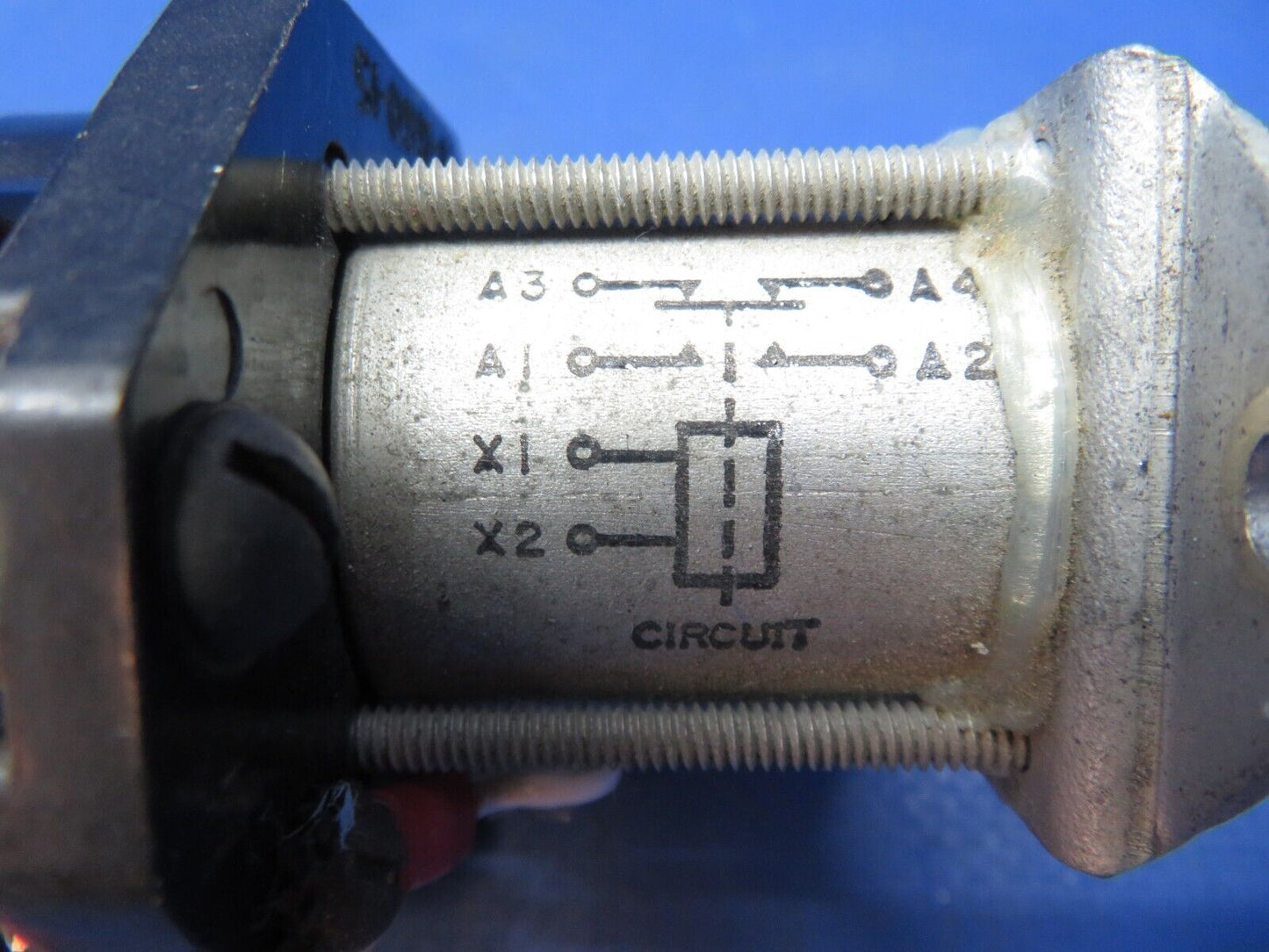 Beech 95-B55 Baron Cutler-Hammer Relay 50 Amp. 28V P/N 6041H220 (0623-303)