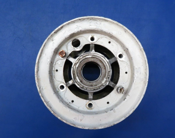 Cessna 401 McCauley Nose Wheel 6.00 x 6 P/N 9910194-1, 9910194-5 (0523-246)