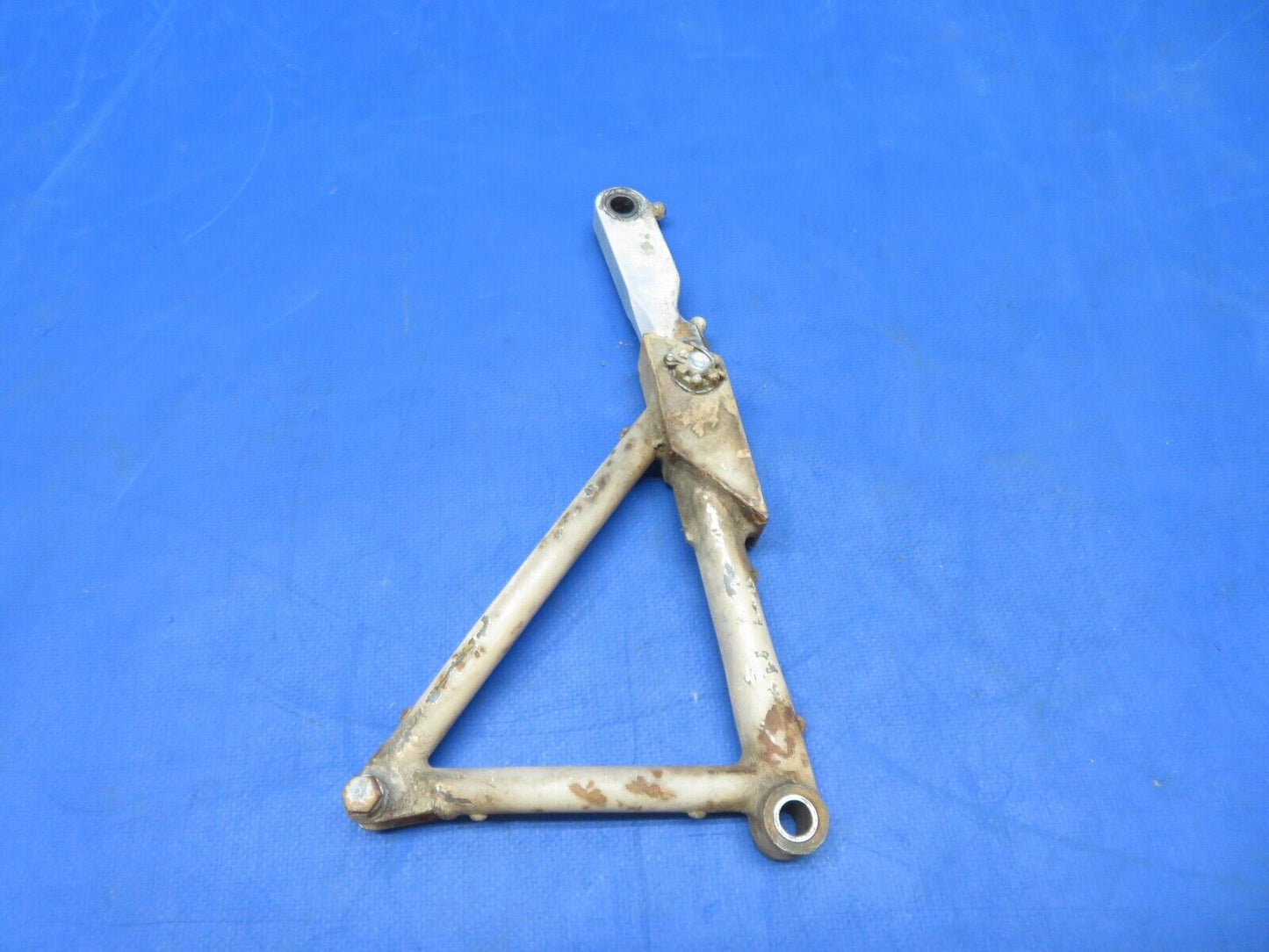 Mooney M20 / M20C LH Main Gear Retract Truss w/ Link P/N 520006-1 (1023-341)