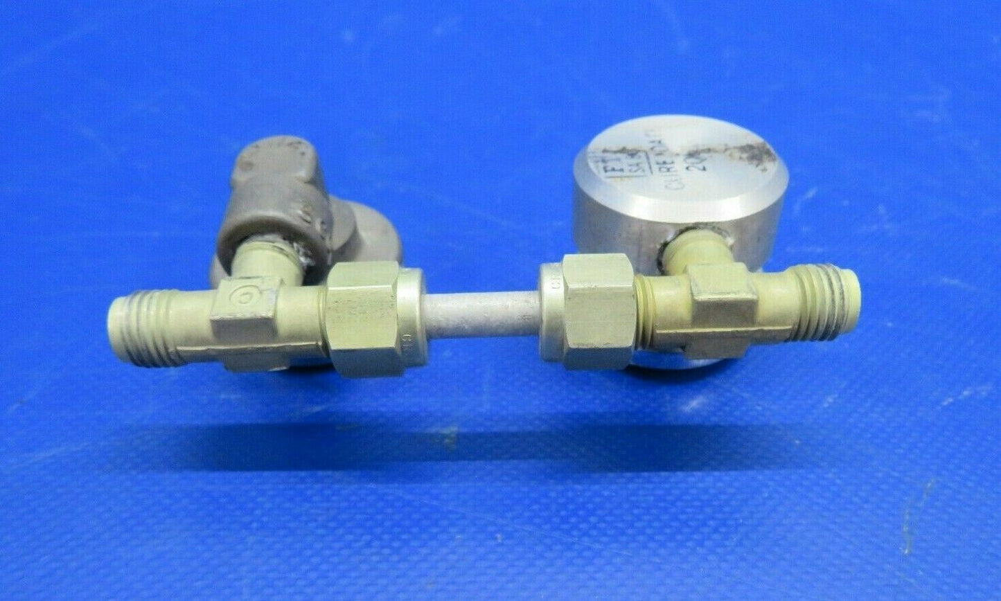 Beech Baron 95-B55 Oxygen Outlet P/N 18-300009-29 (0320-161)