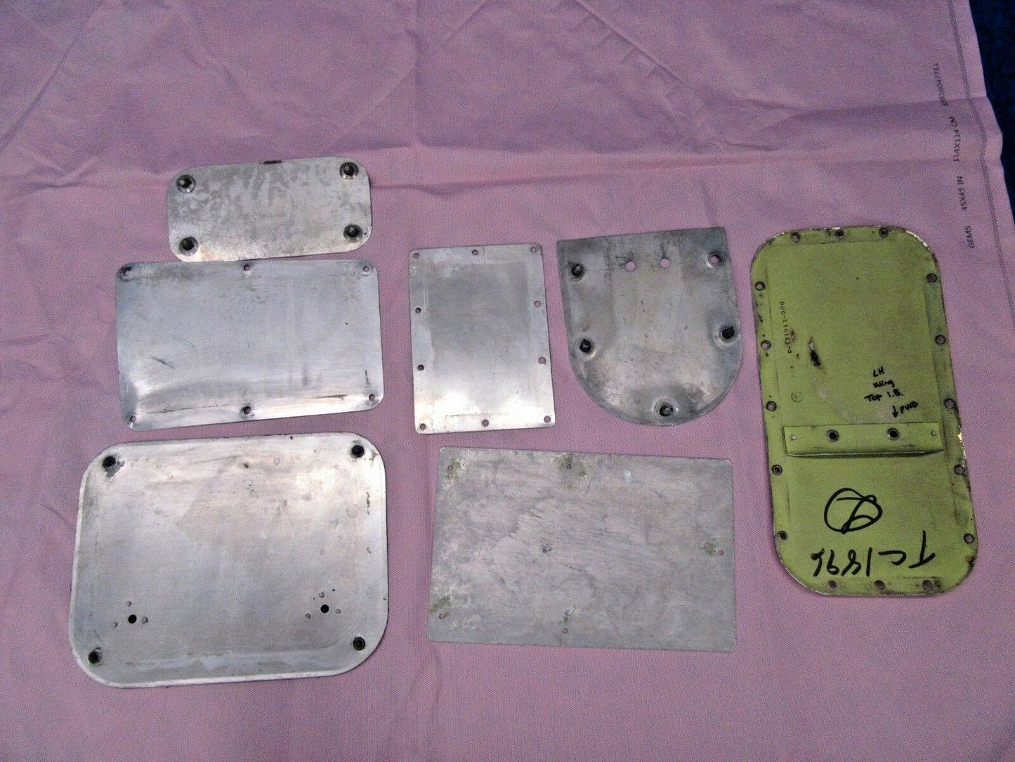 Beech Baron 95-B55 Assorted Panels (1118-66)
