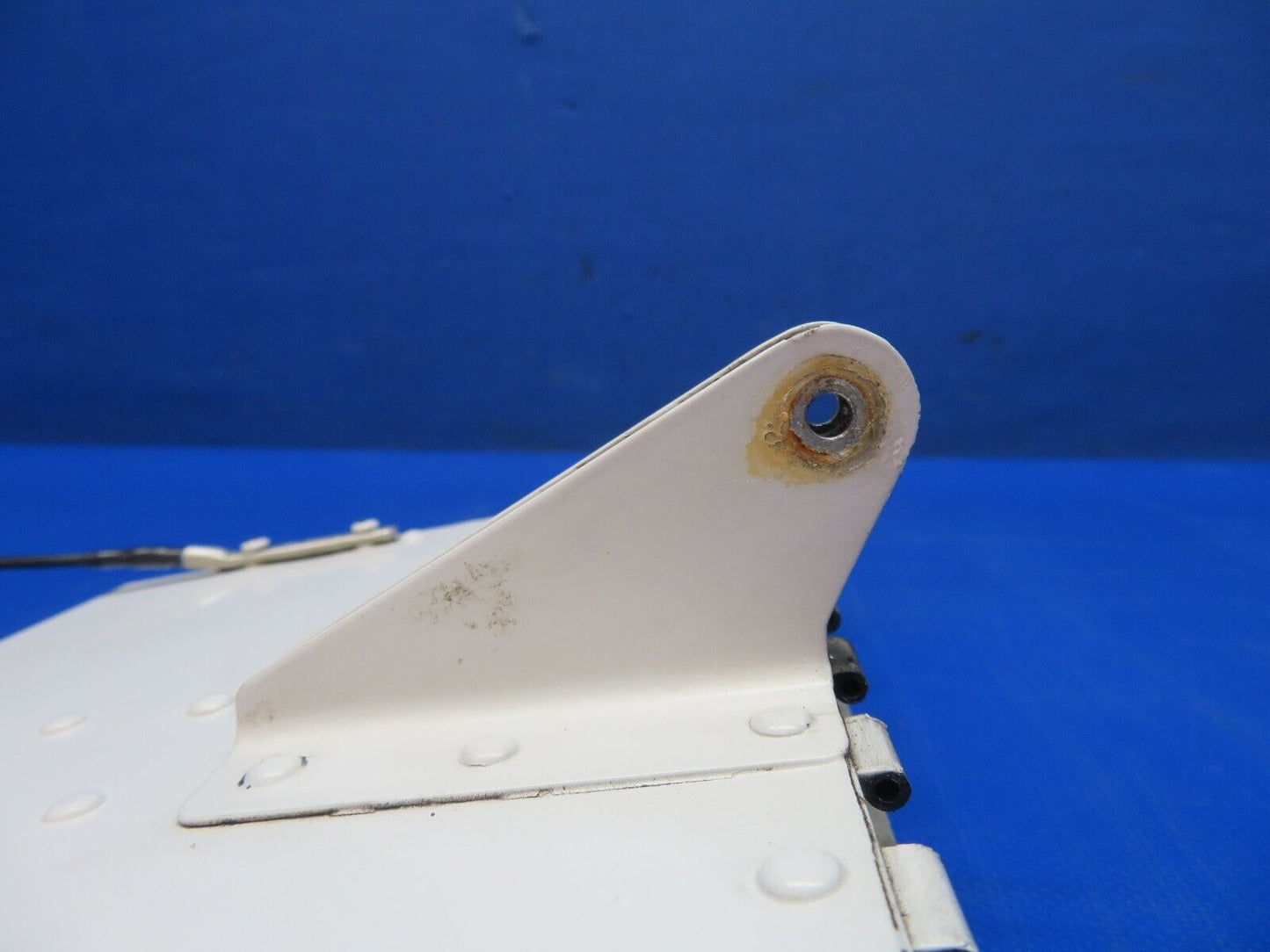 Piper PA-34-200T Seneca Rudder Trim Tab Assy P/N 95567-00 (0224-1470)
