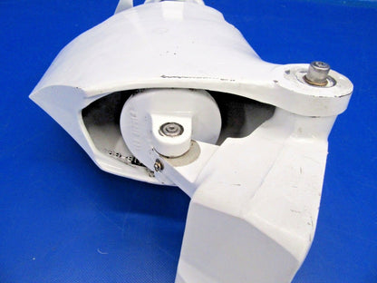 Beechcraft / Beech Sierra Nose Gear Assembly P/N 169-820000-601 (0918-266)