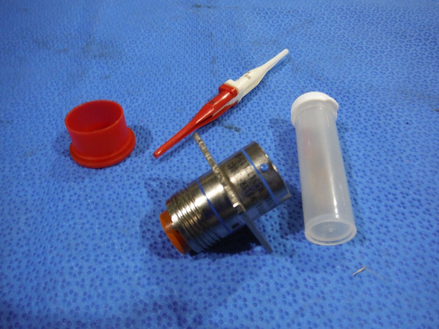 Matrix Circular Connector  P/N MS3472L12-8S  (1015-37)