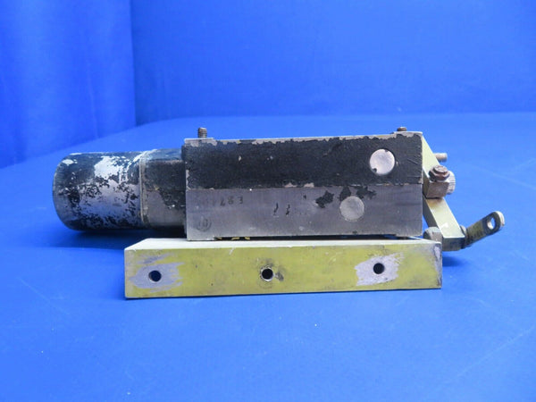 Lear 23 Actuator Assy Trim Tab P/N 2380072-17 CORE (1122-529)