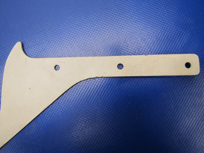 Cessna Bracket RH P/N 1631017-4 NOS (0317-217)