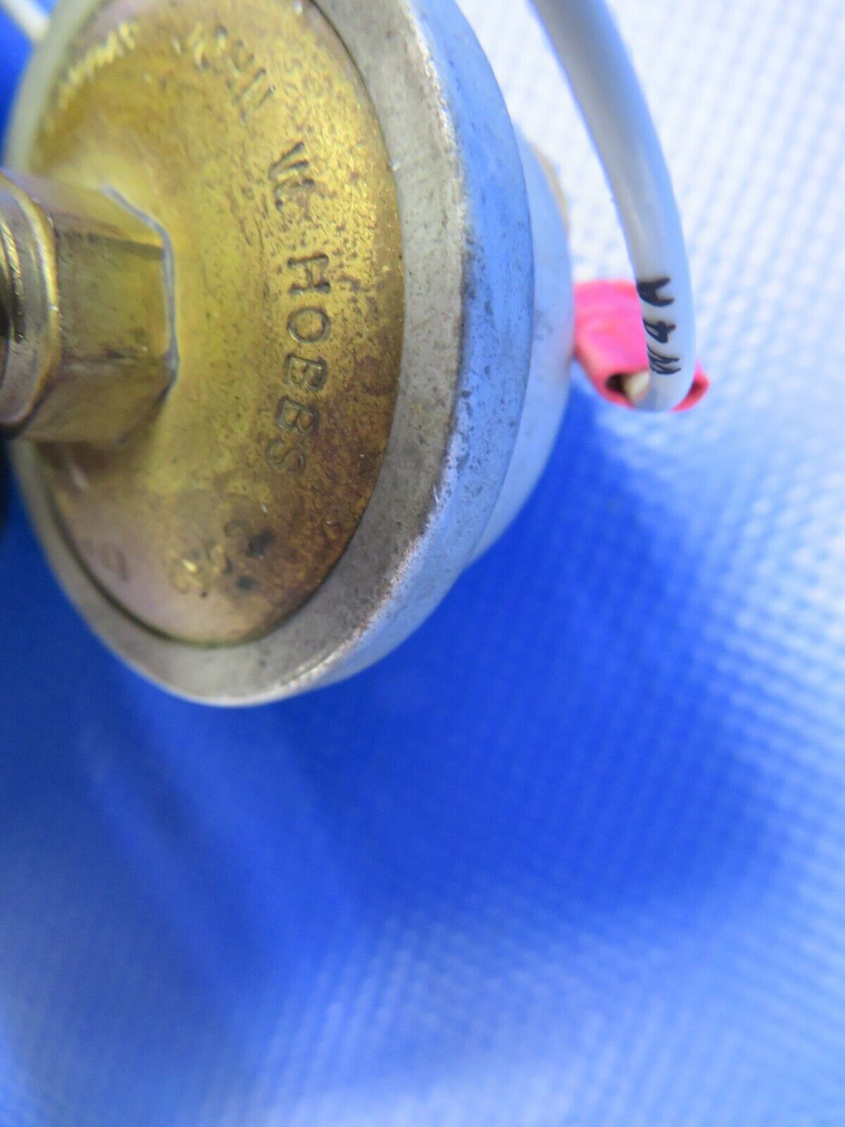 Airborne Vacuum Regulating Valve 2H3-19 Hobbs Piper PA-32R-300 Lance (0221-12)