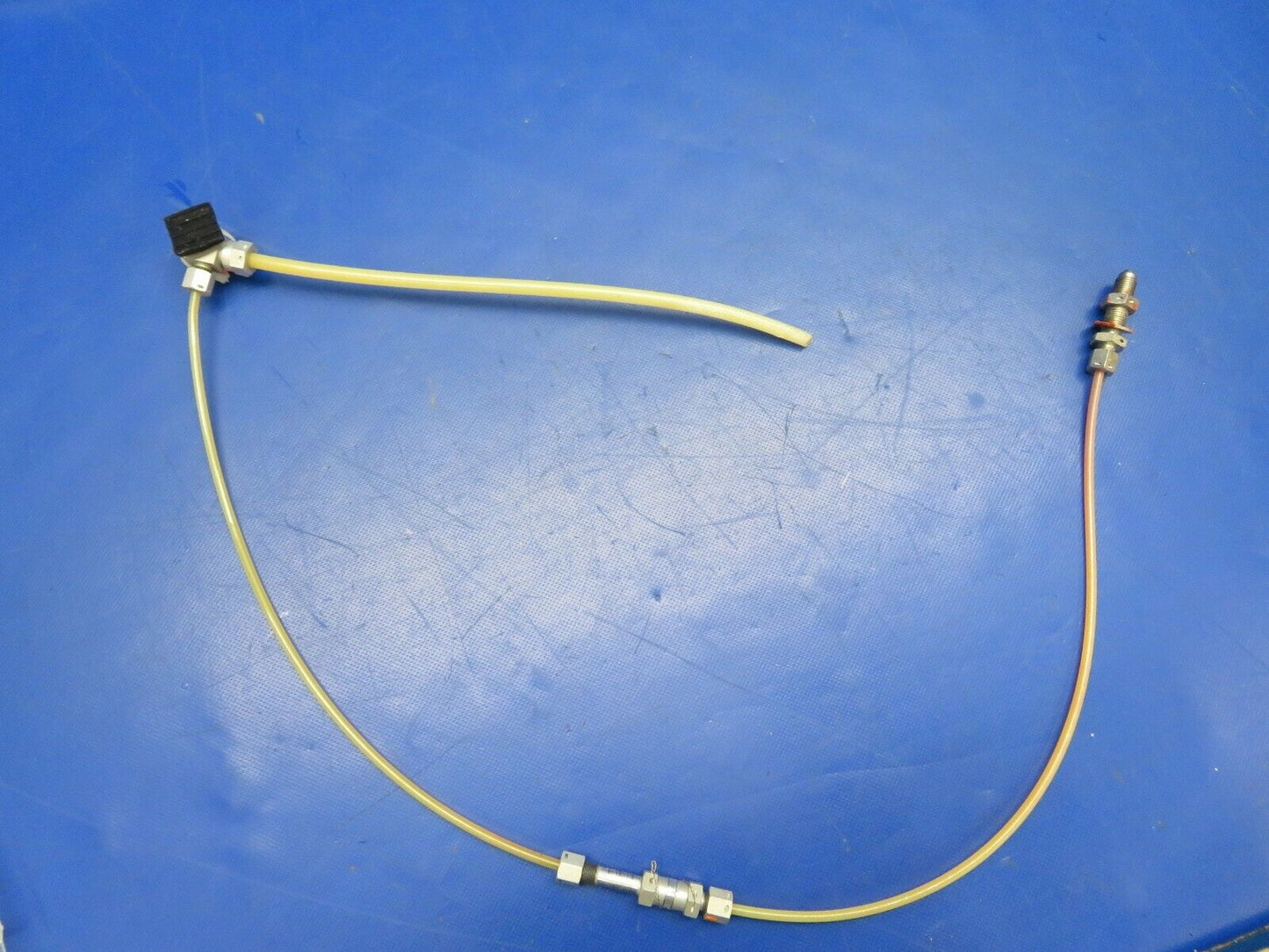 Cirrus SR-22 De-Ice Fitting & Lines (0520-376)