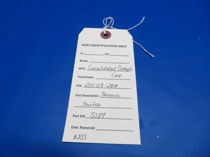 Consolidated Controls Corp. Pressure Switch P/N 211C119-28A NOS (0922-746)