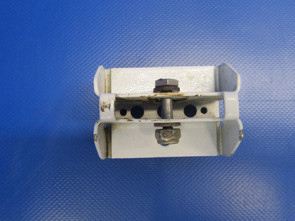 Beech Baron Aileron Hinge OTBD P/N 35-135025-32 (1217-41)