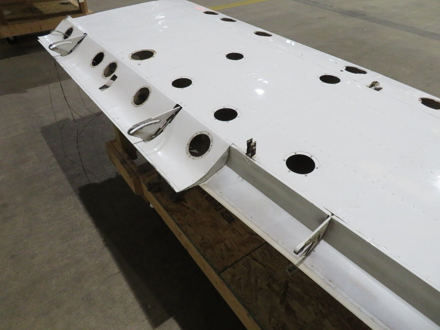 1972 Cessna 188B Left Hand Wing Structure P/N 1620004-29 CORE (0423-101)