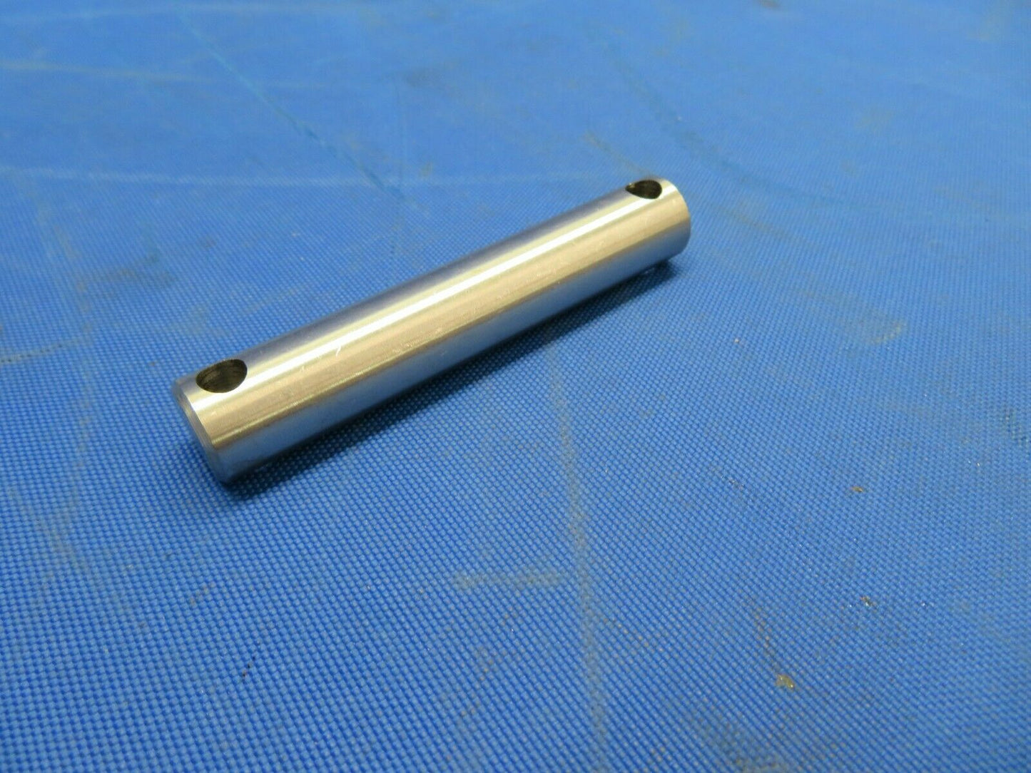 Beech King Air 90 Drag Leg Pin w/ 8130 P/N 50-820233 NOS (1120-118)