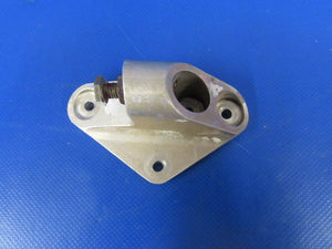 Cessna R182 Skylane RG Stop / Support Nose Gear LH P/N 2213089-1 (0817-35)