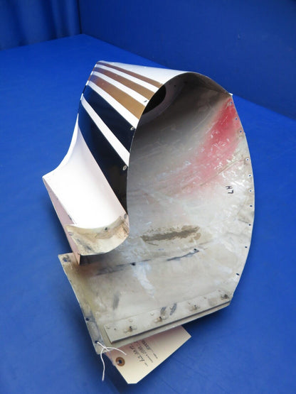 Cessna 310 / 310I LH Fuel Tank Tail Cap Assy P/N 0823412-15 (1023-158)