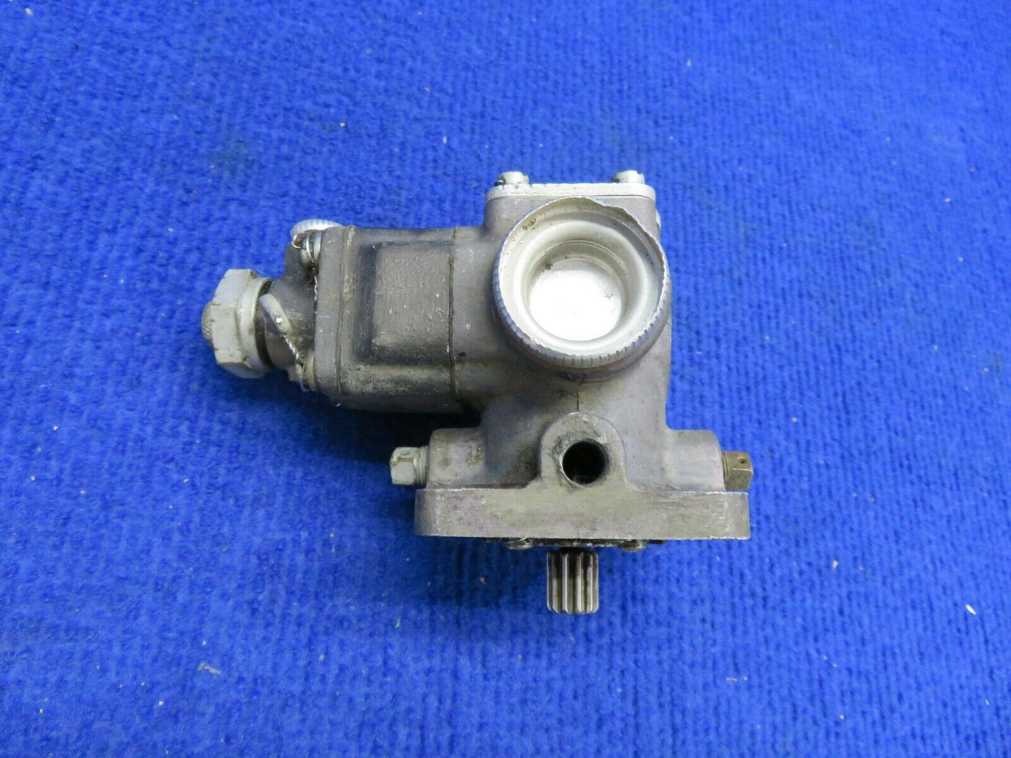 Continental W670 Titan Fuel Pump P/N CH-5495 CORE (0222-593)