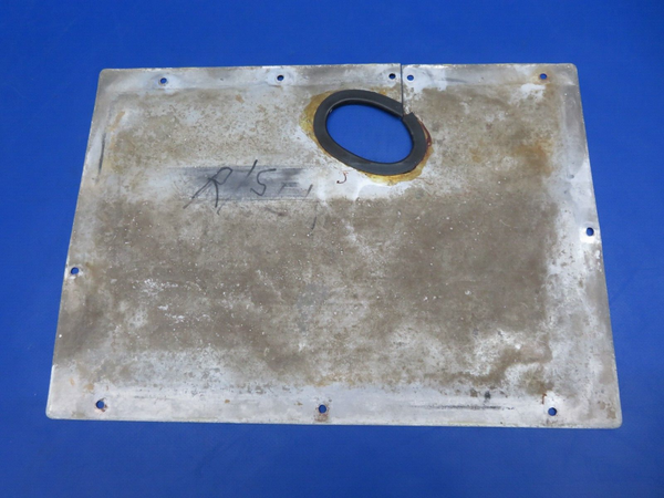 Cessna 120 Aileron Bracket Inspection Panels LH & RH P/N 0422230-2 (0423-57)