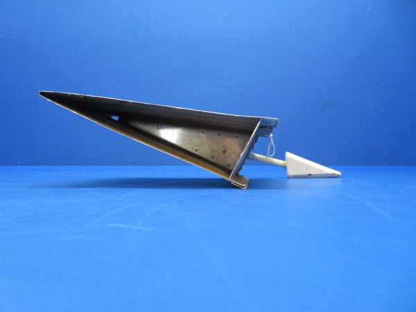 Piper PA-28-140 Aileron LH Balance Weight Doubler, Angle P/N 66766-00 (0723-347)