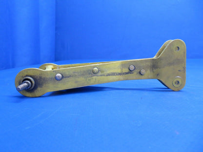 Lake LA-4-200 Idler Assembly Elevator P/N 2-7138-5 (1222-732)